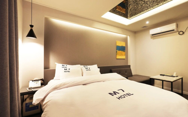 Yongin Singal M7
