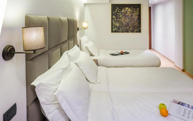 Athens Odeon Hotel