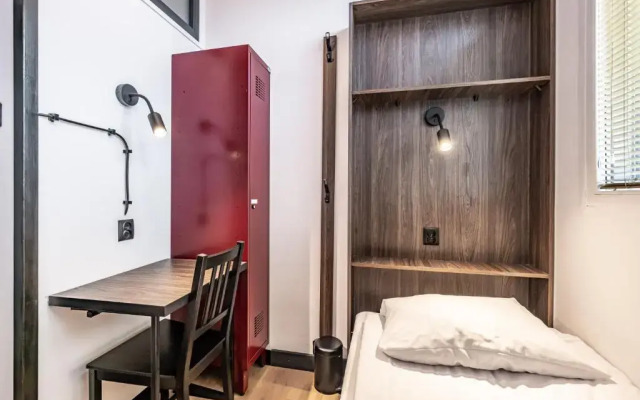Vola Hostel