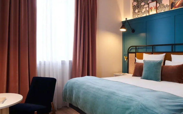 Square Lodge Hotel La Roche Sur Yon - Handwritten Collection
