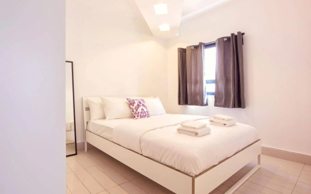 Shenkin Vilmar Apartments