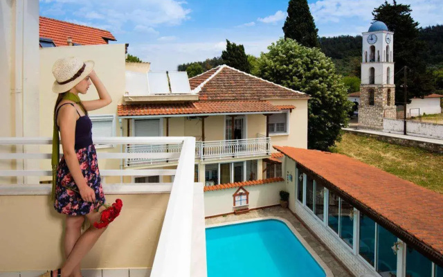 Philoxenia Inn