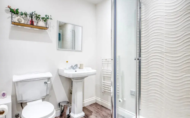 Stunning 2 Bed City Centre & Bute Park