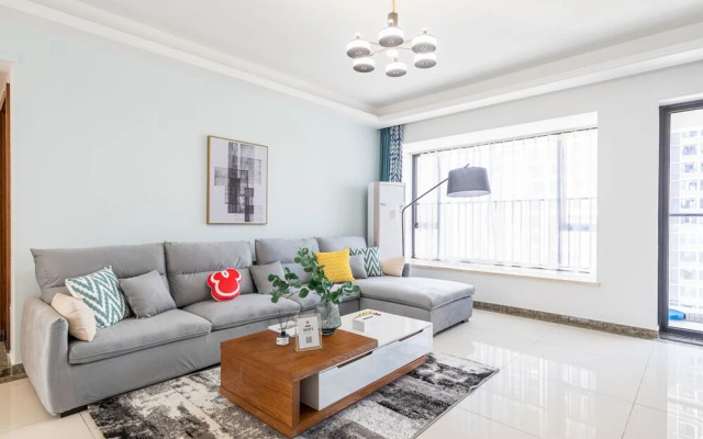 Locals Boutique Apartment Qianshan No5
