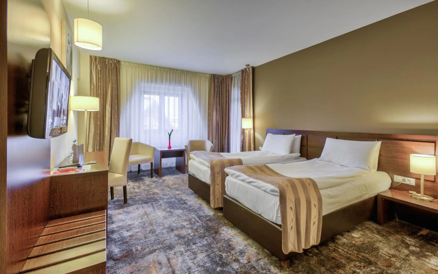 Golden Time Hotel