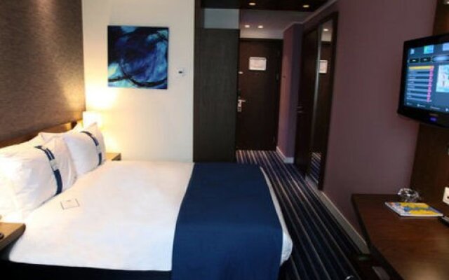 Holiday Inn Express Istanbul - Ora