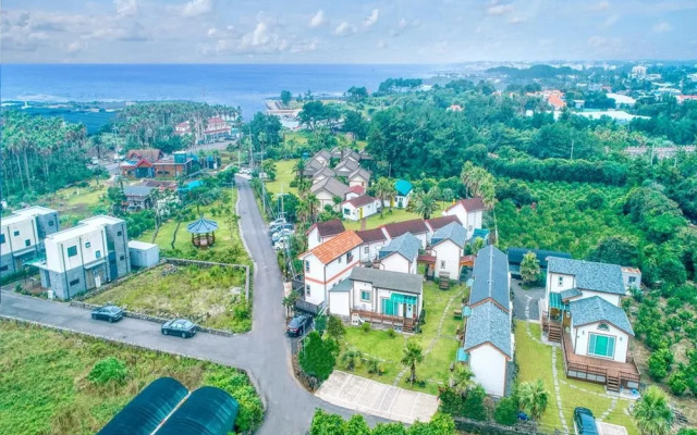 Jeju Kkumkkuneun Jeju Pension