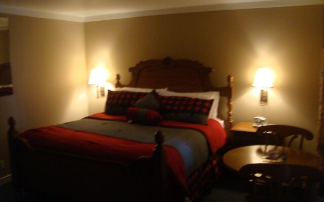 Cascade Lodge