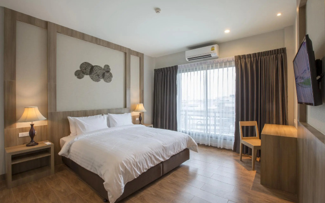 Civilize Hotel