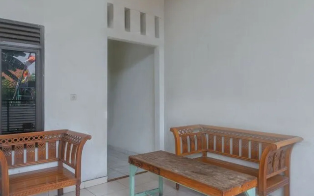 SPOT ON 3155 Penginapan Banyu Biru Syariah