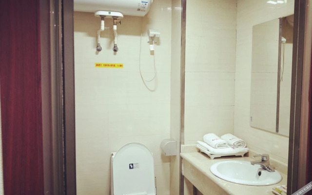 Shijiazhuang 520Love Theme Apartment