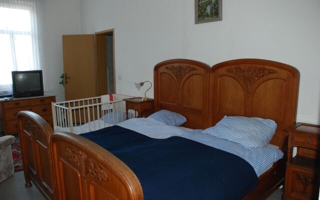 Hotel Schwarzaquelle