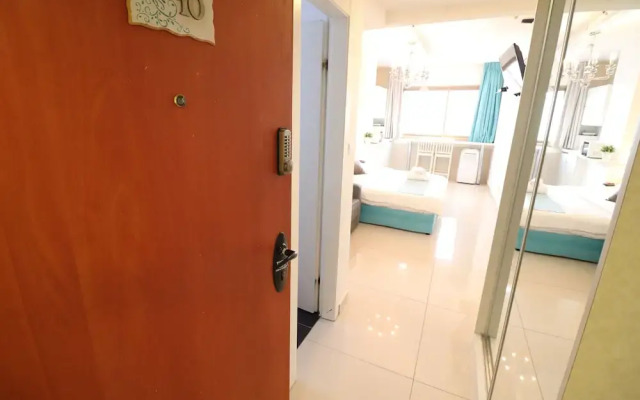 Jerusalem Center Apartments