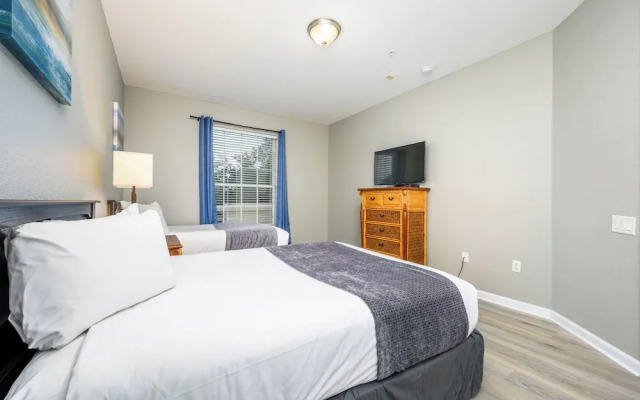 Beautiful Lake View Condo, Vista Cay-1004
