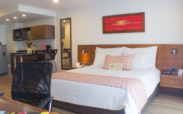 Leblón Suites Hotel