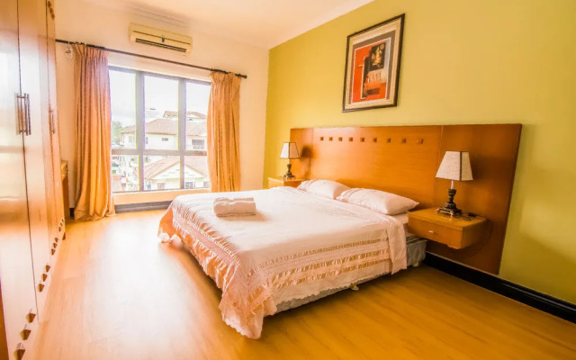 Marina Court Resort Condo