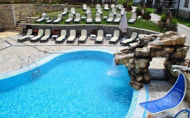 Monicspaclub Wellness in Bayview Villas