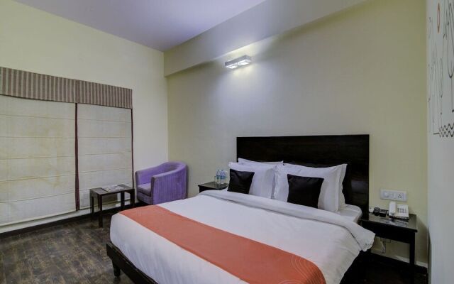 Collection O 30042 Melody Inn Whitefield