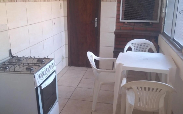 Pousada Santa Felicidade Trieste z garagem