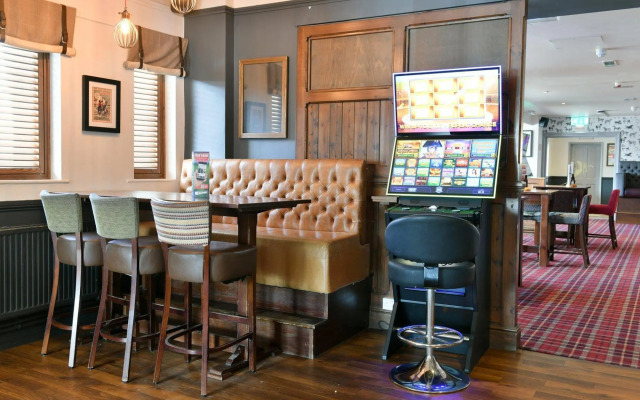 Highwayman Hotel