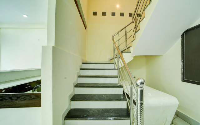 Collection O Hotel SP14