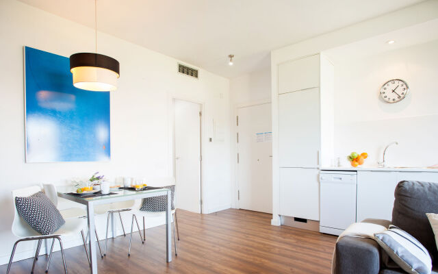 Feelathome Poblenou Beach Apartments