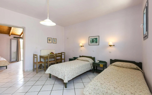 Philoxenia Apartments