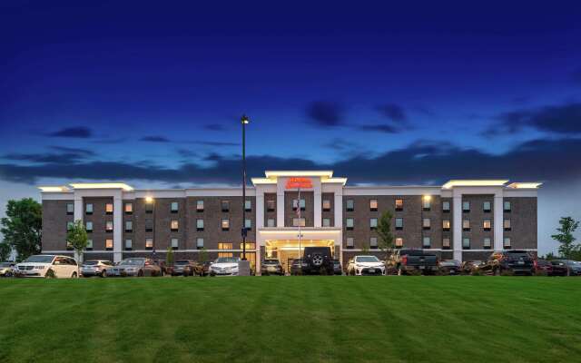 Hampton Inn & Suites St. Paul Oakdale/Woodbury