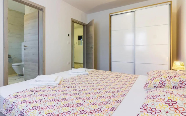 Three-Bedroom Apartment in Medulin