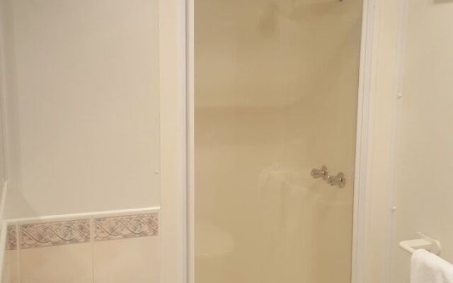 Alexandra Tourist Park