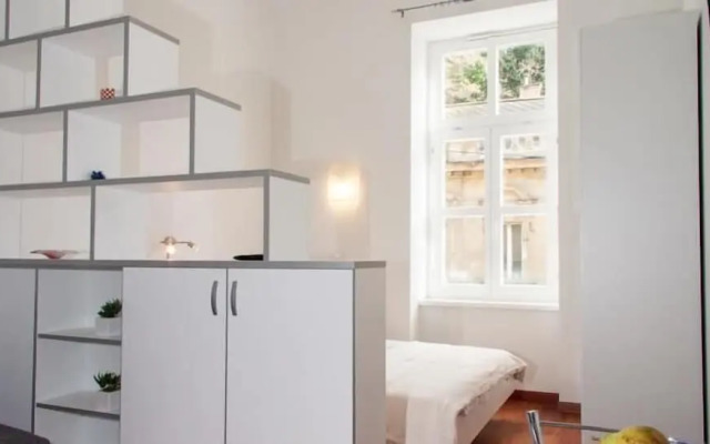 Mezzanine Apartments