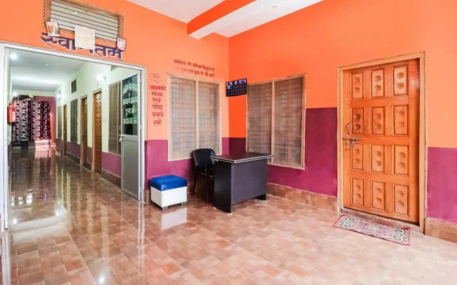 Jyotish House by OYO Rooms