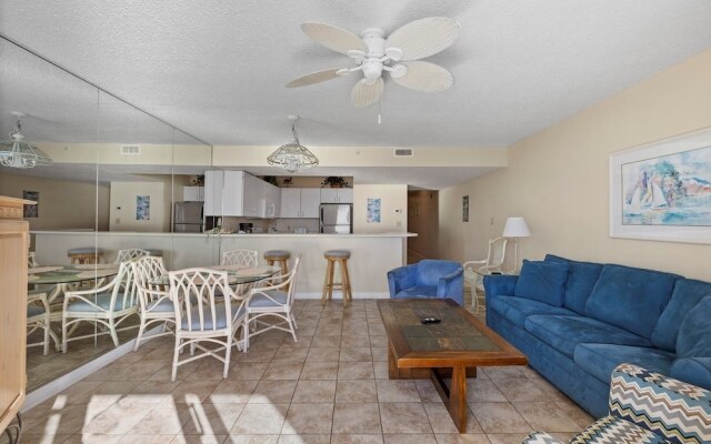 Pelican Beach 1910 1 Bedroom Condo by Pelican Beach Management