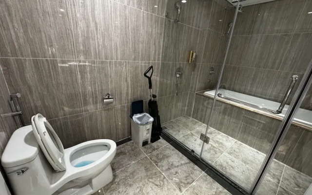 D Le Roi Soleil Premium Suites