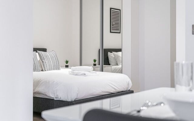 Seven Living Solihull - Broadoaks Studio