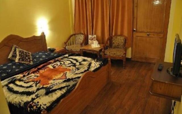 Boutique room in Dalhousie, by GuestHouser 23657