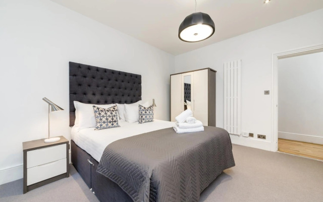 Garrick Mansions by Aeria Apartments