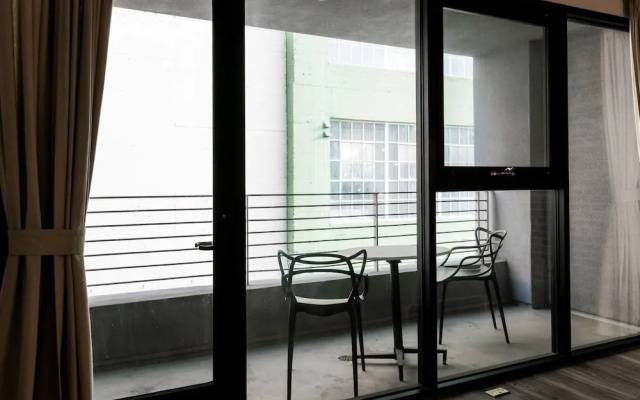 Historic Remodel 1-Bedroom in Prime DTLA Location!