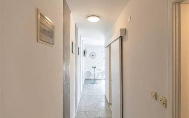 Bozo - 100m to the sea - A2