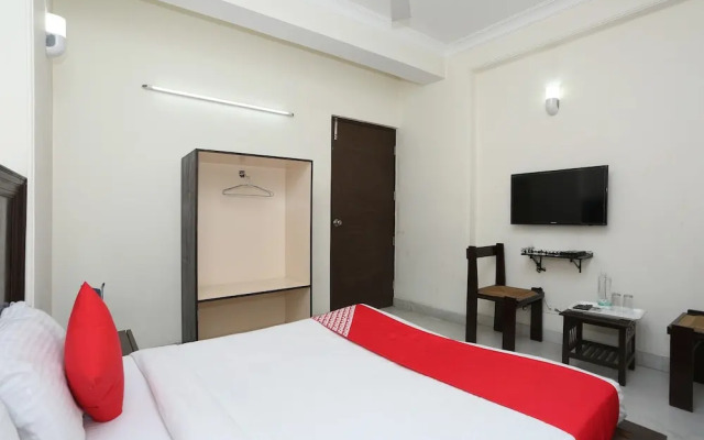 Ryan Residency by OYO Rooms