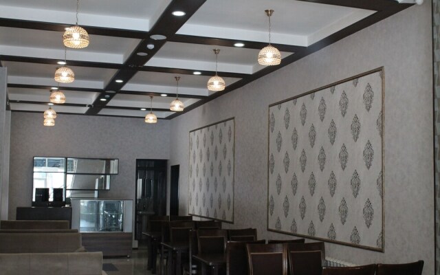 East House Hotel