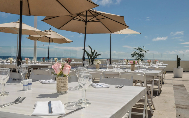 Grand Oasis Tulum Riviera