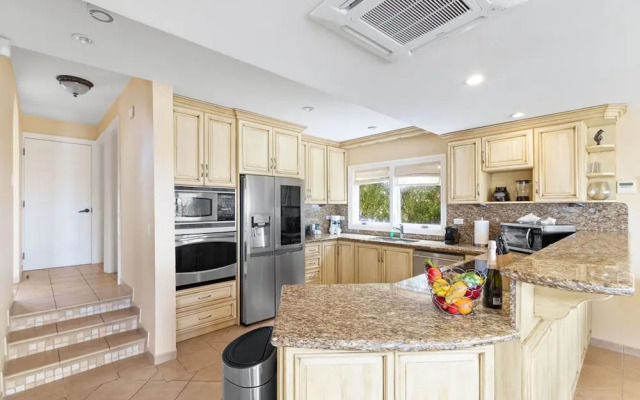 Exclusive Golf Villa Close 2 Beach Private Pool