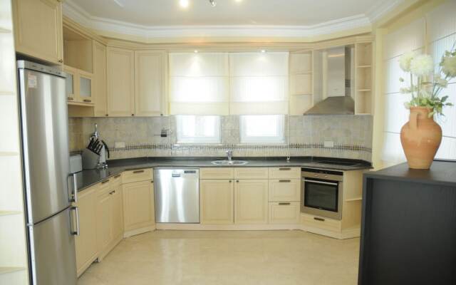 Gold City 3 bedroom Villa 1