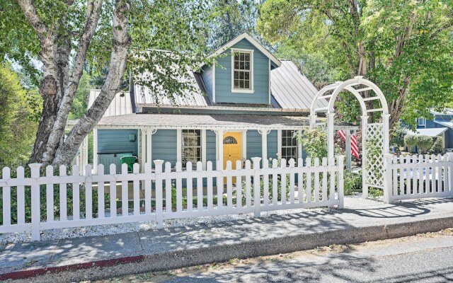 Downtown Nevada City 1900 Victorian Retreat!