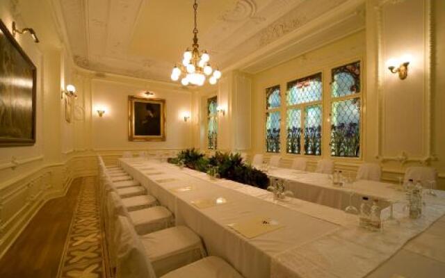 Budget Hotel Victoria