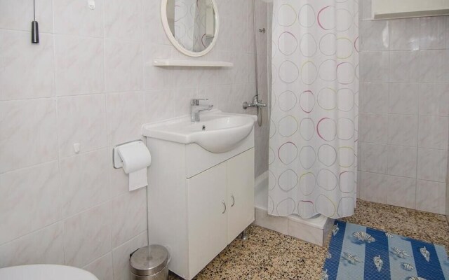 Stunning Home in Viganj With Wifi and 4 Bedrooms