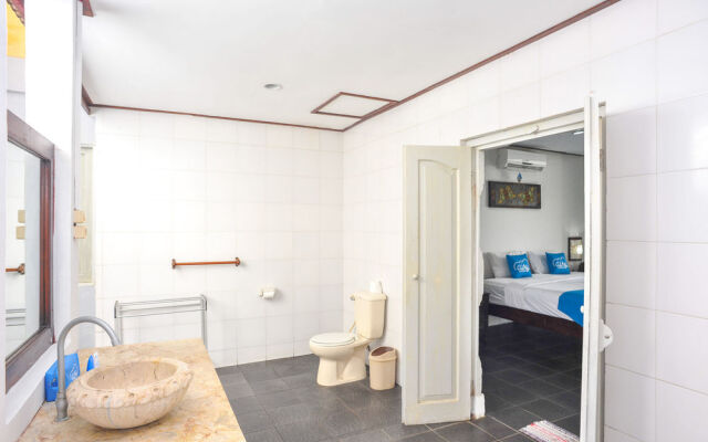 巴厘岛水明漾克罗柏崁贝拉班888酒店(Airy Eco Seminyak Kerobokan Beraban 888 Bali)