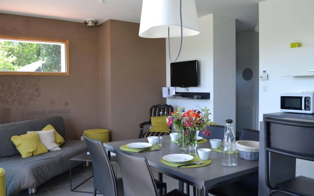 Gîtes LES Hauts DE Toulvern