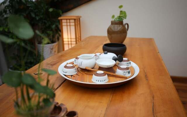 ZhangJiaJie GuoKe Inn